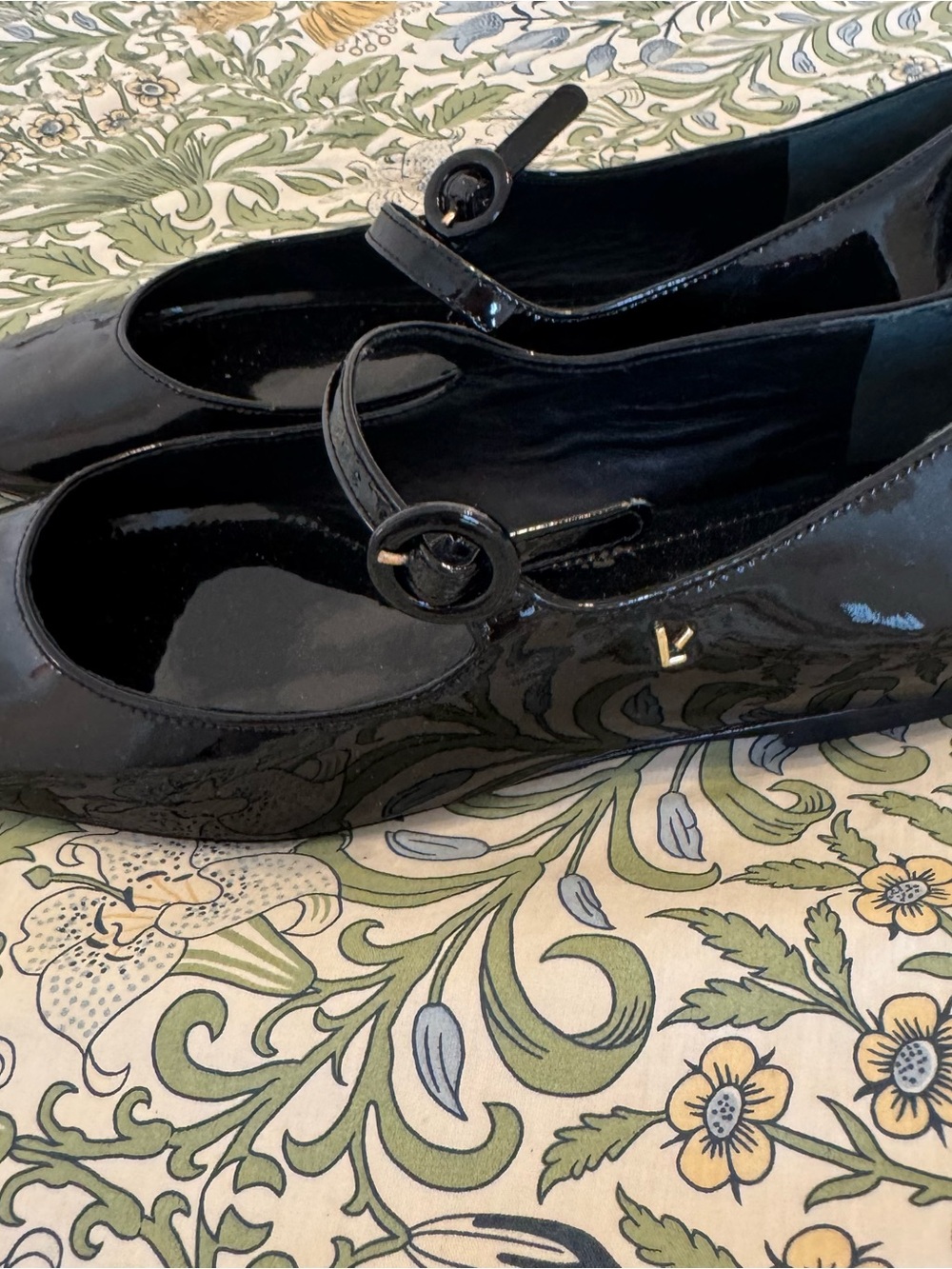 Larroude Blair Patent Leather Ballet Flats - Picture 6 of 9